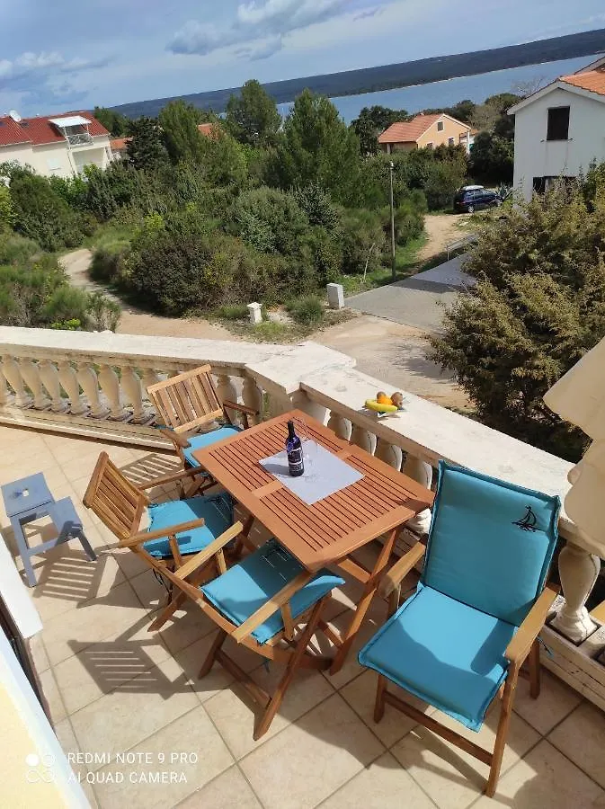 Galboka Nine Apartment Nerezine