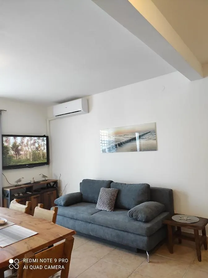 Galboka Nine Apartment Nerezine