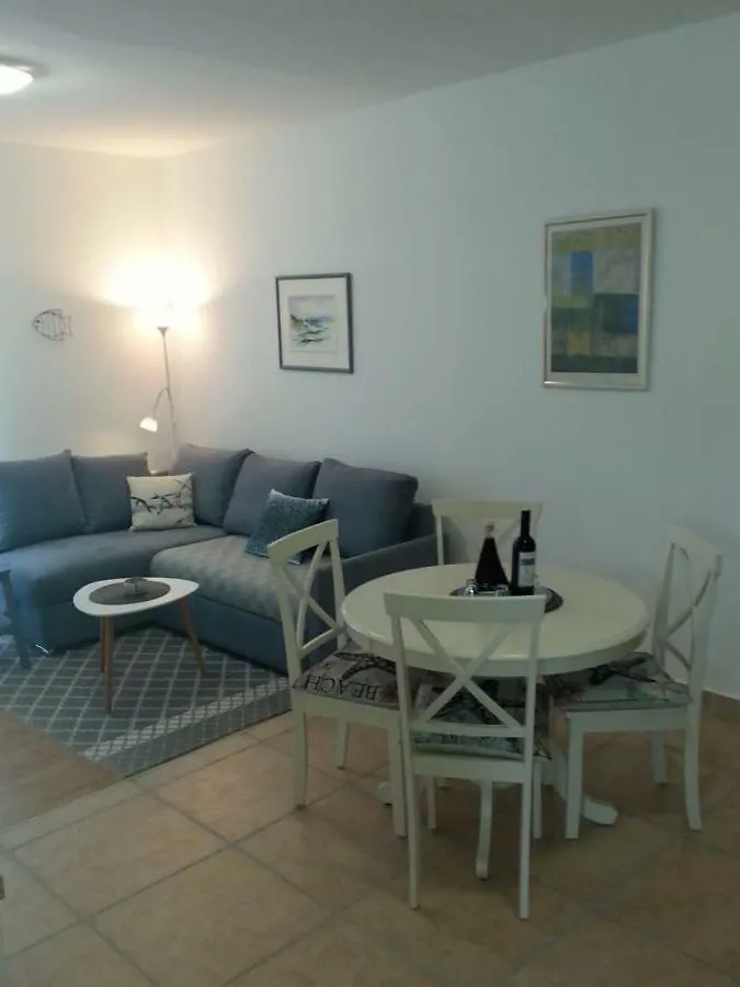 Galboka Nine Apartment Nerezine