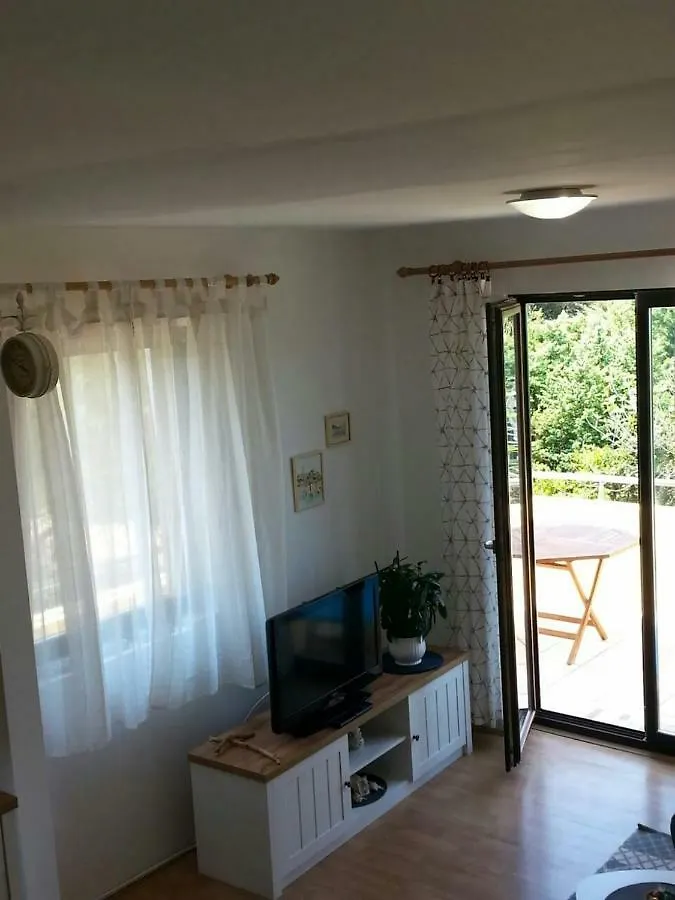 Galboka Nine Apartment Nerezine