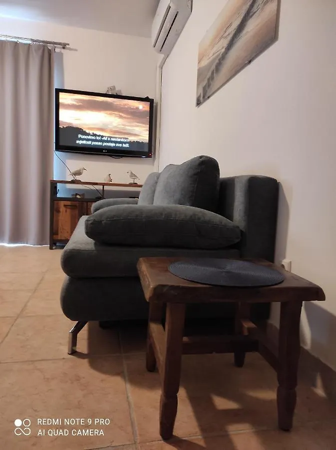 Galboka Nine Apartment Nerezine Croatia
